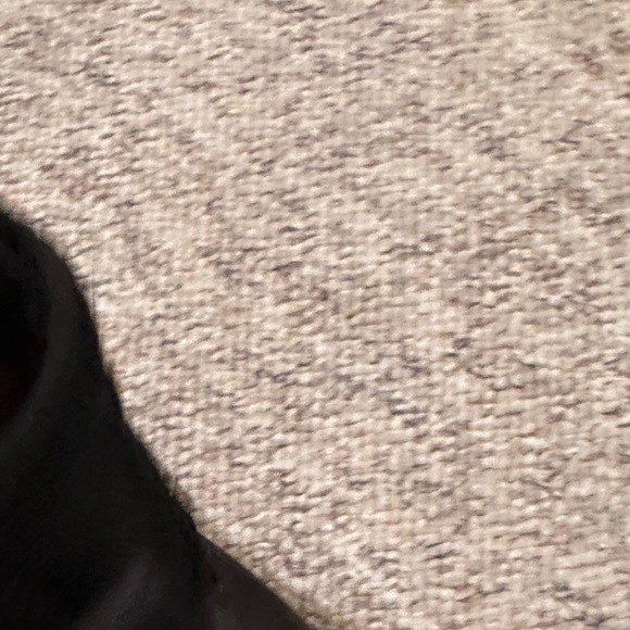 UGG NWOB Moxy Chelsea block heels perfect condition suede - Picture 13 of 16